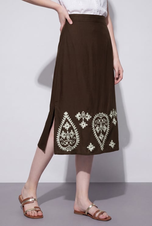 FAME FOREVER Embroidered Midi Skirt