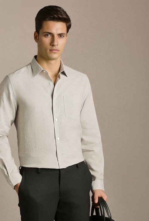 LOUIS PHILIPPE Solid Regular Fit Formal Shirt