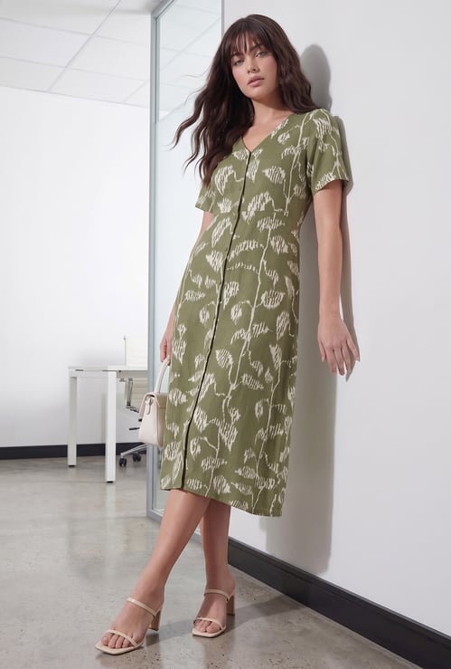 FAME FOREVER Ikat Print Buttoned Midi Dress