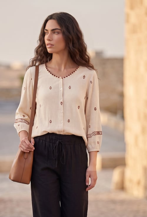 FAME FOREVER Embroidered Buttoned Top