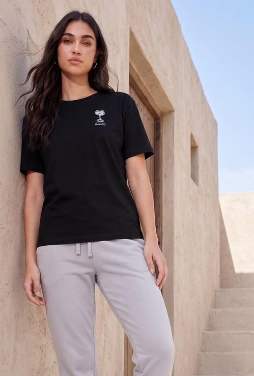 FAME FOREVER Graphic Print T-shirt