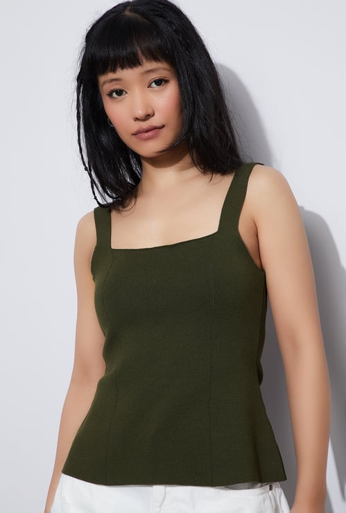 GINGER Solid Top