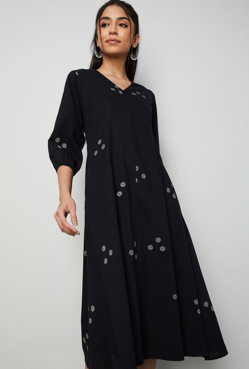 COLOUR ME Floral Printed Midi Dress