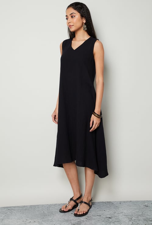 COLOUR ME BY MELANGE Solid A-line Midi Dress