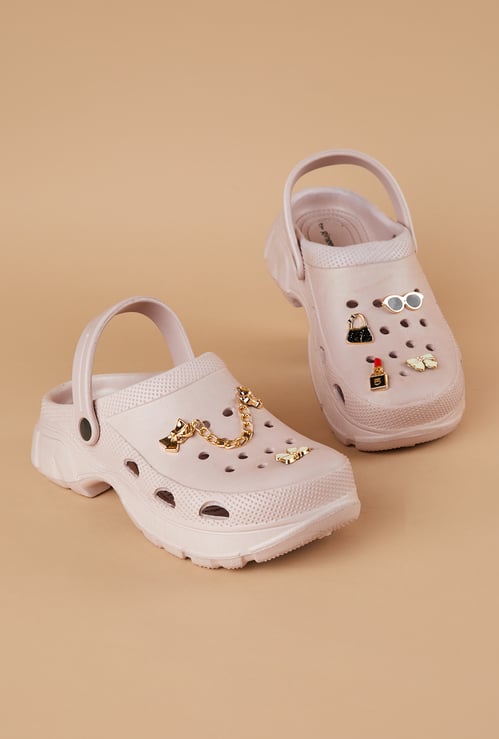 GINGER Metal-Accent Clogs