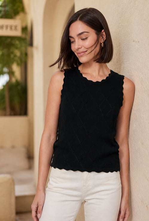 FAME FOREVER Knitted Sleeveless Top