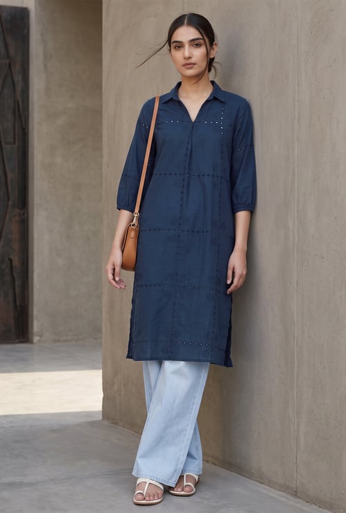 MELANGE Embroidered Straight Kurta