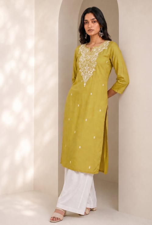MELANGE Embroidered Straight Kurta
