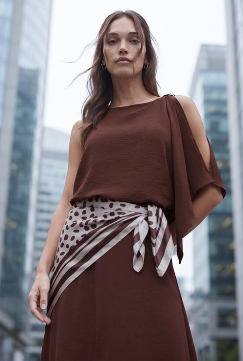 CODE Textured Cutaway Sleeves Top