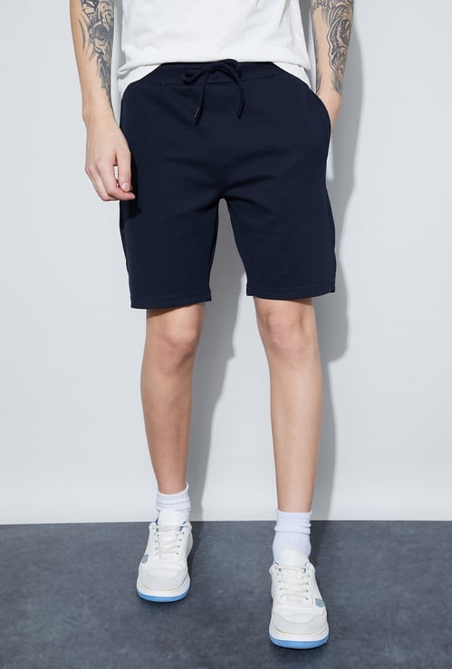FAME FOREVER Solid Elasticated Shorts