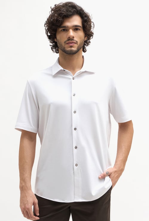 FAHRENHEIT Solid Regular Fit Shirt