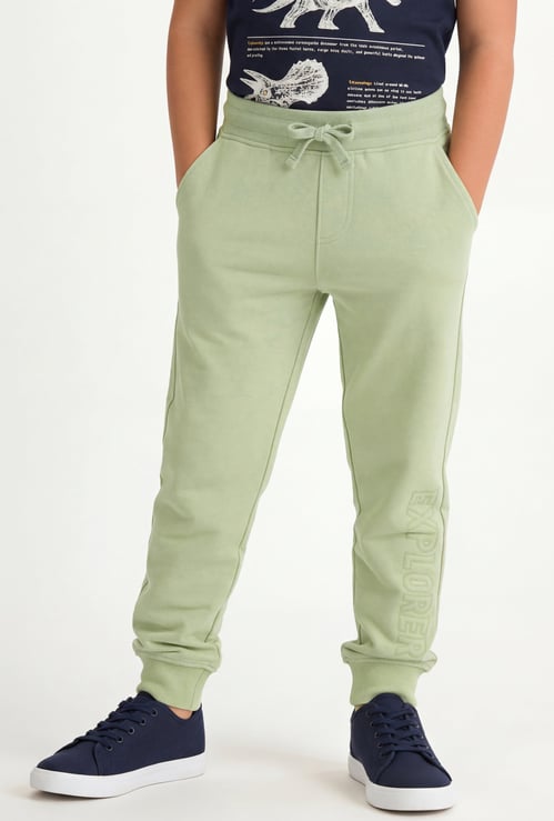 FAME FOREVER Boys Embroidered Joggers