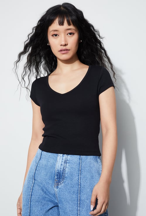 GINGER Ribbed V-Neck T-shirt