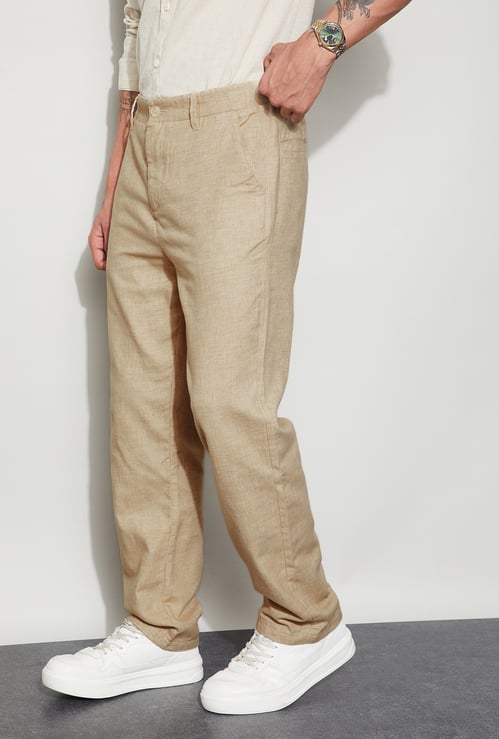 CODE UNWIND Solid Regular Fit Trousers