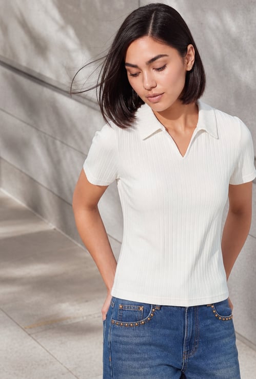 FAME FOREVER Ribbed Polo Collar T-shirt