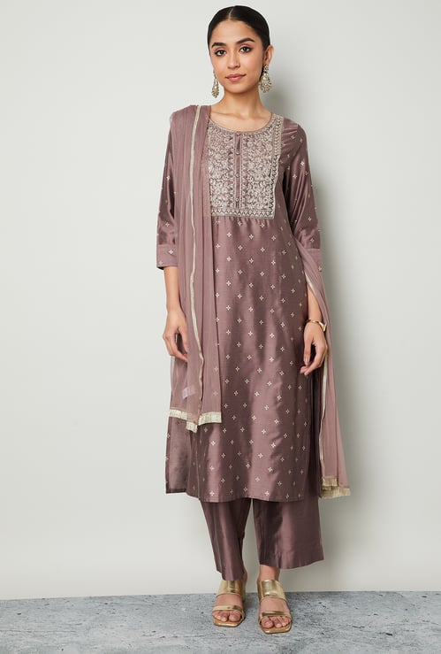 MELANGE Embroidered Straight Kurta Set
