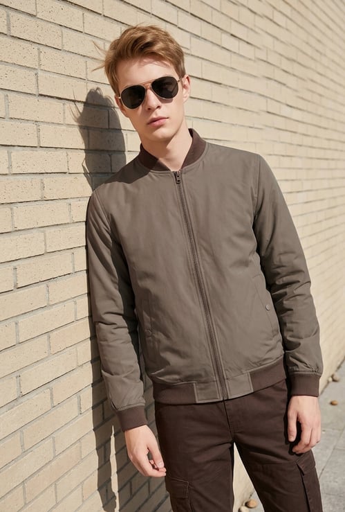 FAME FOREVER Base Collar Bomber Jacket