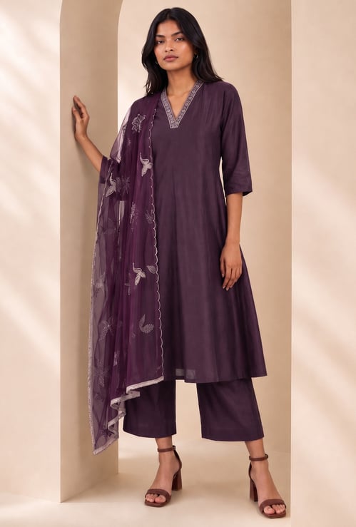 MELANGE Embroidered Kurta Set