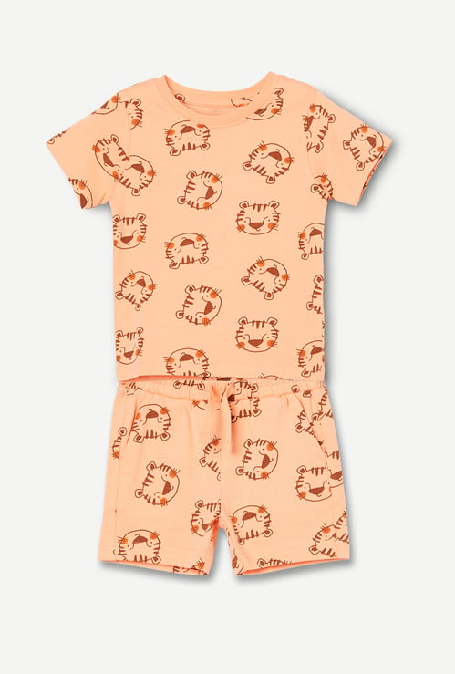 FAME FOREVER Boys Printed T-shirt and Shorts