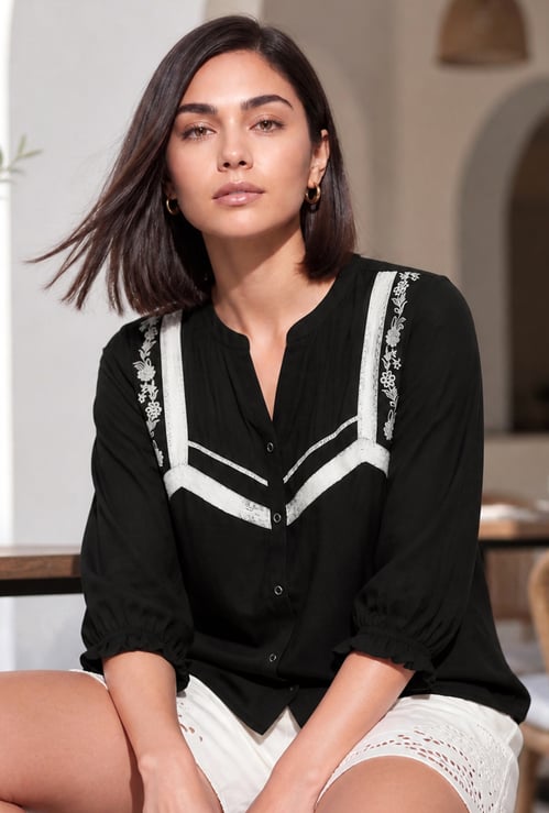 FAME FOREVER Embroidered Top