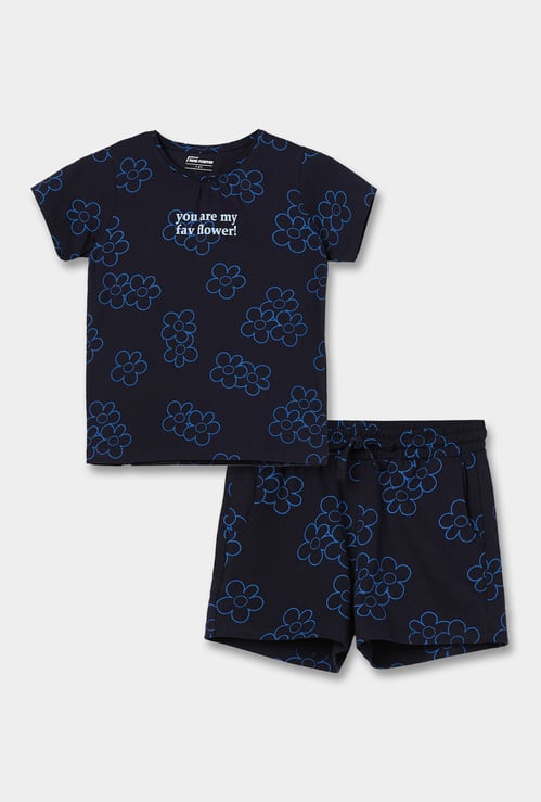 FAME FOREVER Girls Graphic Print T-shirt with Shorts Set