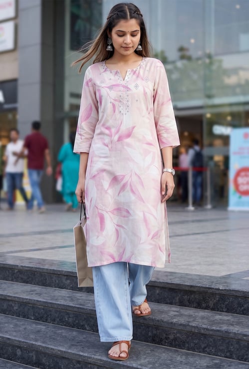 MELANGE Floral Print Notched Neck 3/4th Sleeves Straight Kurta