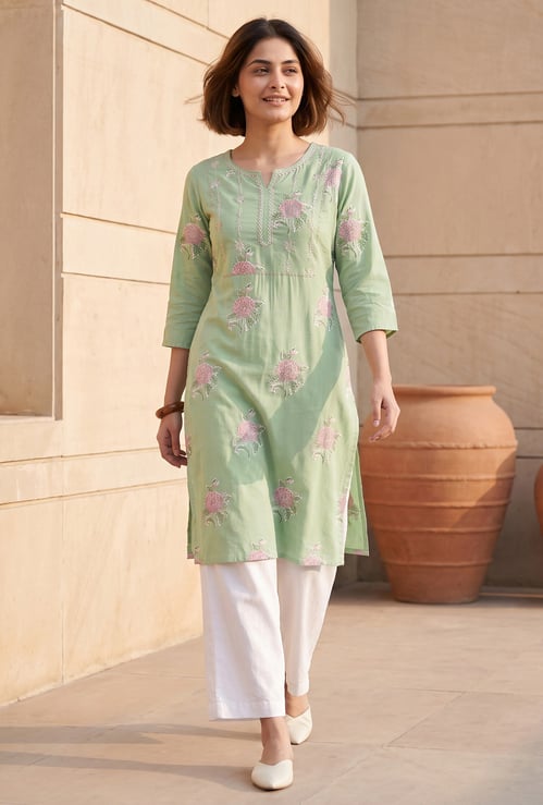 MELANGE Floral Embroidered Straight Kurta