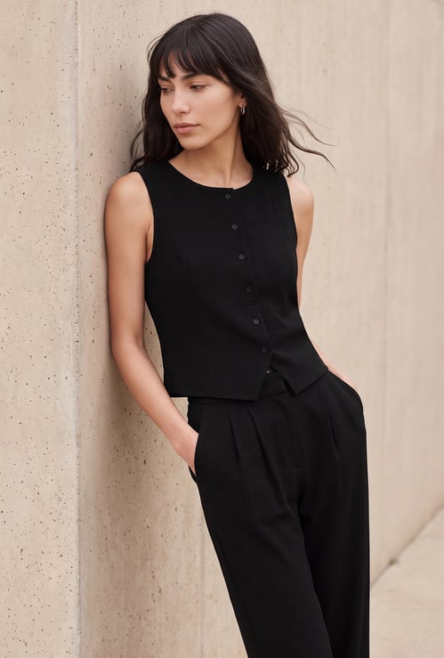 GINGER Solid Vest-Style Top