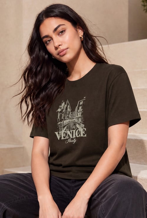 FAME FOREVER Graphic Print T-shirt