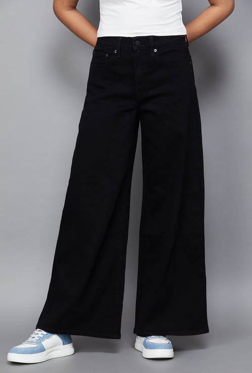 LEVI'S Solid Flared Jeans