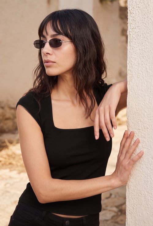 GINGER Solid Square Neck Top