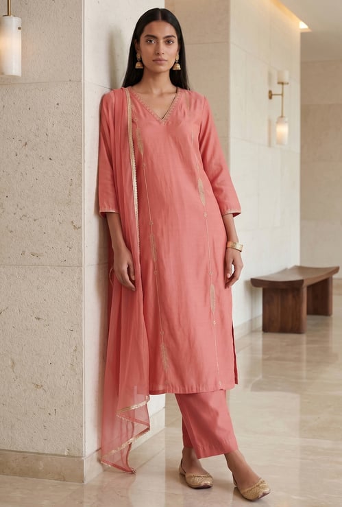 MELANGE Embroidered Kurta Set