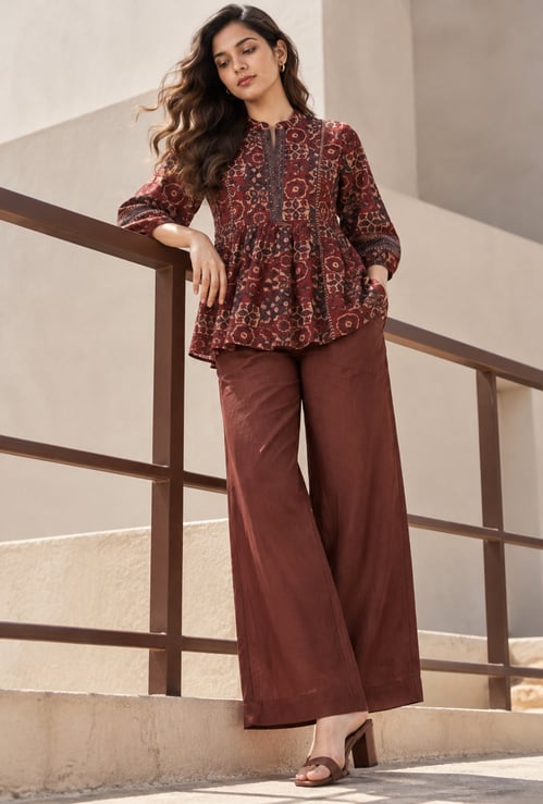 MELANGE Solid Flared Palazzos