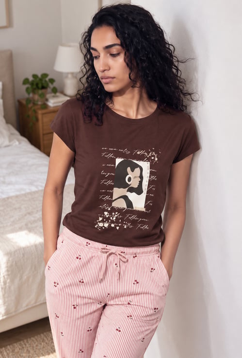GINGER Graphic Design Lounge T-shirt