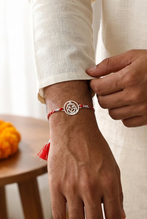 GIVA Mangalmurti Design Rakhi