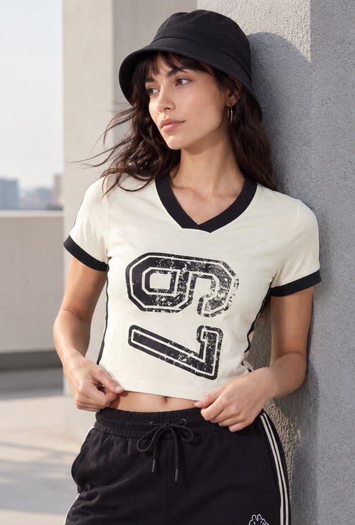 KAPPA Graphic Print Crop T-shirt