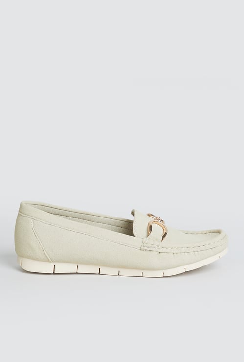 INC.5 Solid Round Toe Loafers