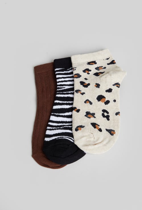 FAME FOREVER Patterned Ankle Length Socks - Pack of 3