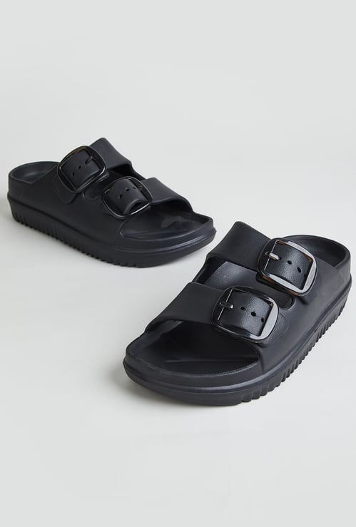 FAME FOREVER Boys Solid Sliders