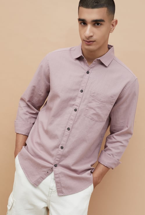 FAME FOREVER Solid Slim Fit Shirt