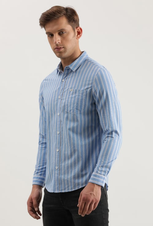 LEE Men Striped Slim Fit Casual Shirt