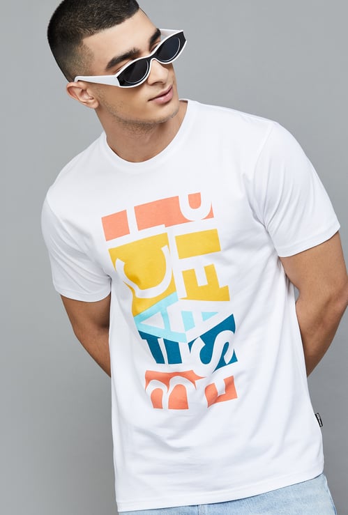 FAME FOREVER Men Typographic Print Regular Fit T-shirt