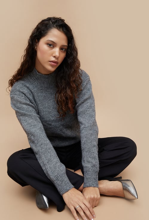 CODE Women Knitted Sweater