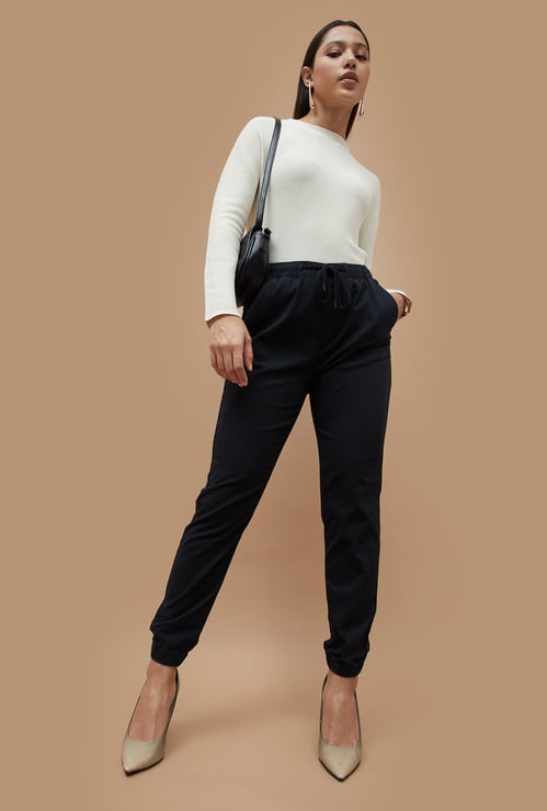 CODE CLASSIC Solid Joggers