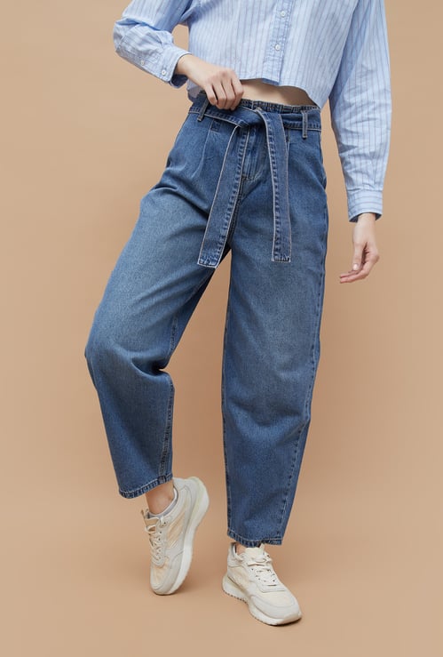 GINGER Belted Mom Fit Jeans