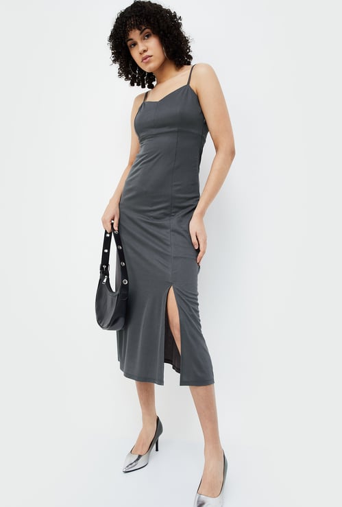 GINGER Women Solid Slitted Midi Dress