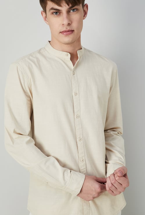 FAME FOREVER Solid Slim Fit Shirt