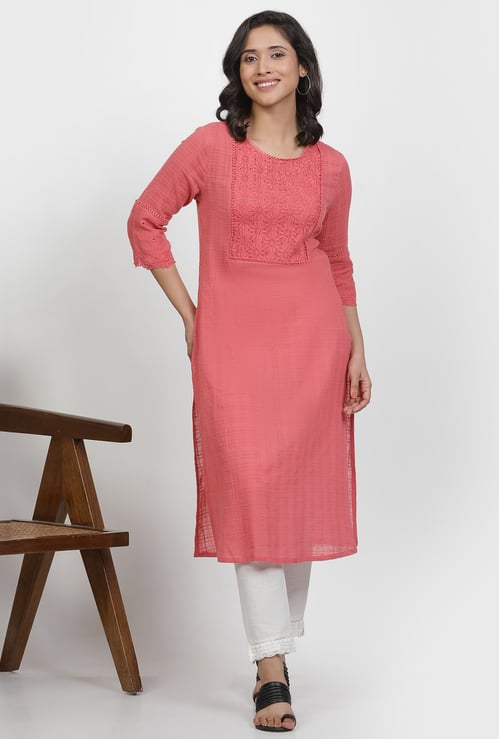 W Women Schiffli Yoke Straight Kurta