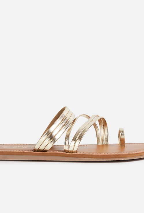 GINGER Glossy Flats
