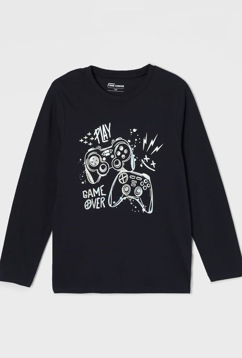 FAME FOREVER Graphic Print T-shirt